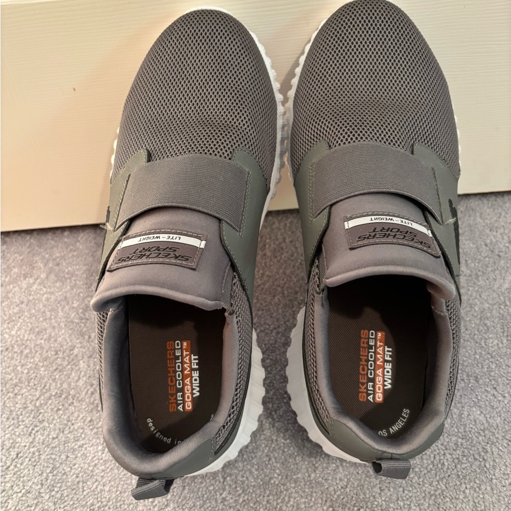 Skechers Men's Gray Sneakers, size 12